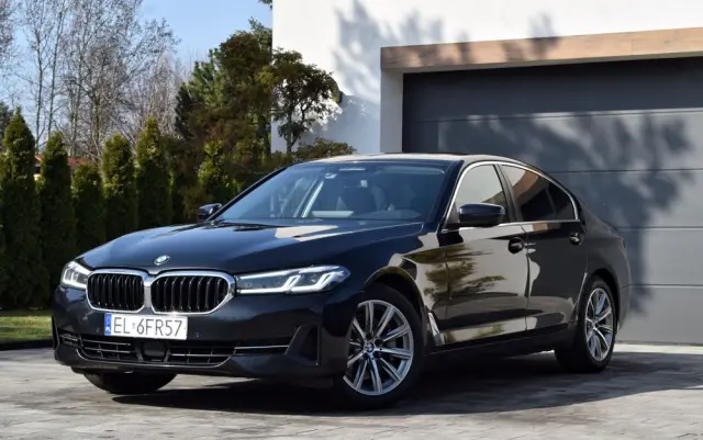 BMW Seria 5 530i xDrive M Sport Edition